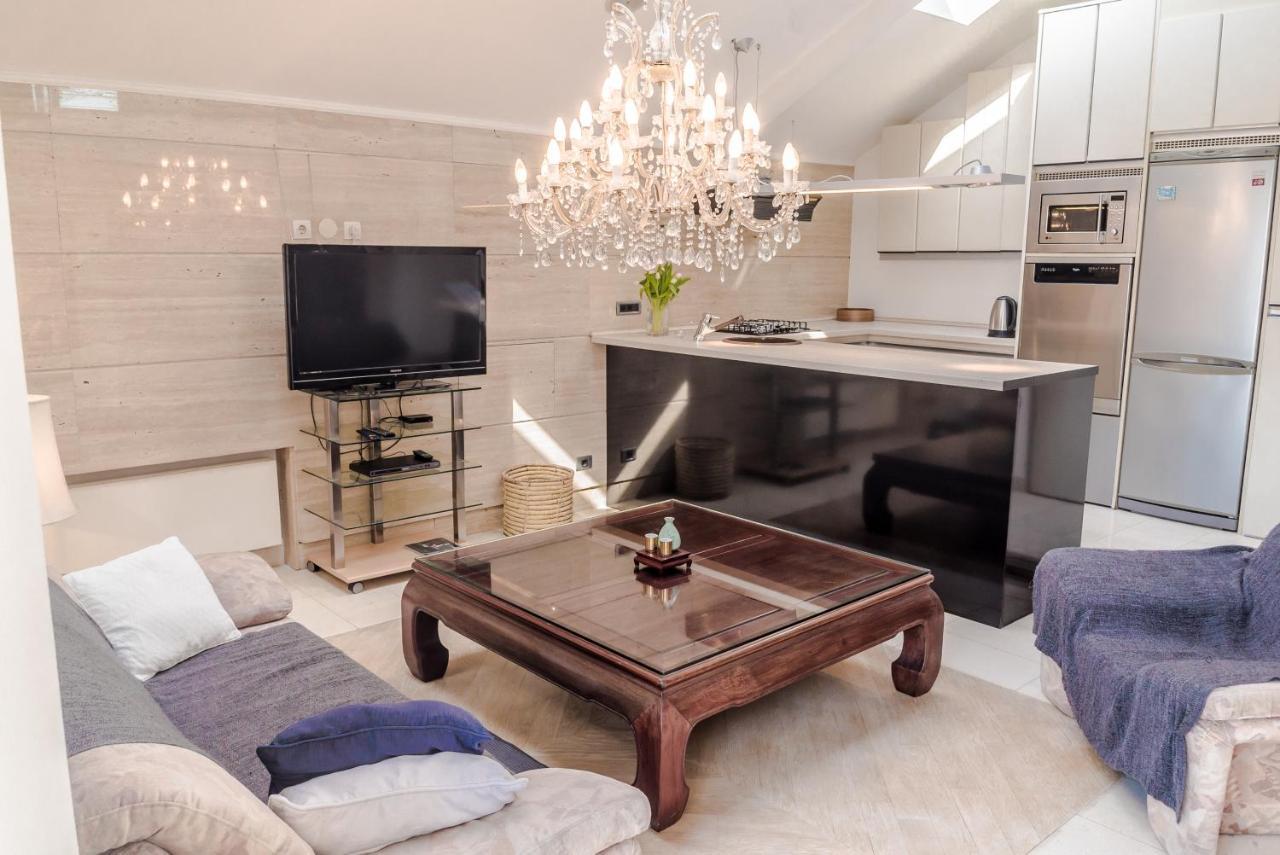 Upper Town Apartment Radiceva 자그레브 외부 사진